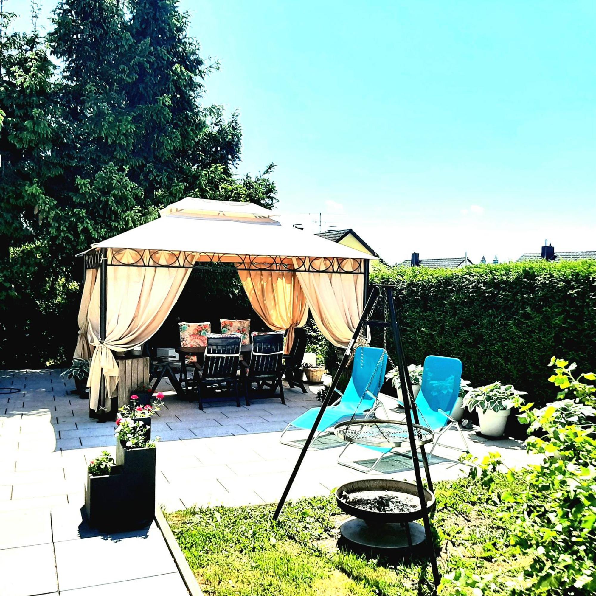 Design Maisonette - 24H Self-Check-In - Bis 7 Pers - In Direkter Weihernaehe - Parkplatz - Wifi - Balkon -Terrasse - Radwege Schiffweiler 외부 사진